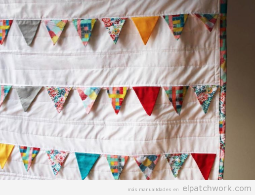 Guirnalda banderines triangulares patchwork colcha