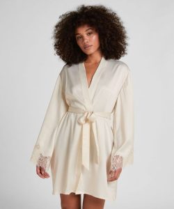 Bata novia kimono