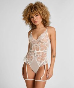Conjunto lencería novia