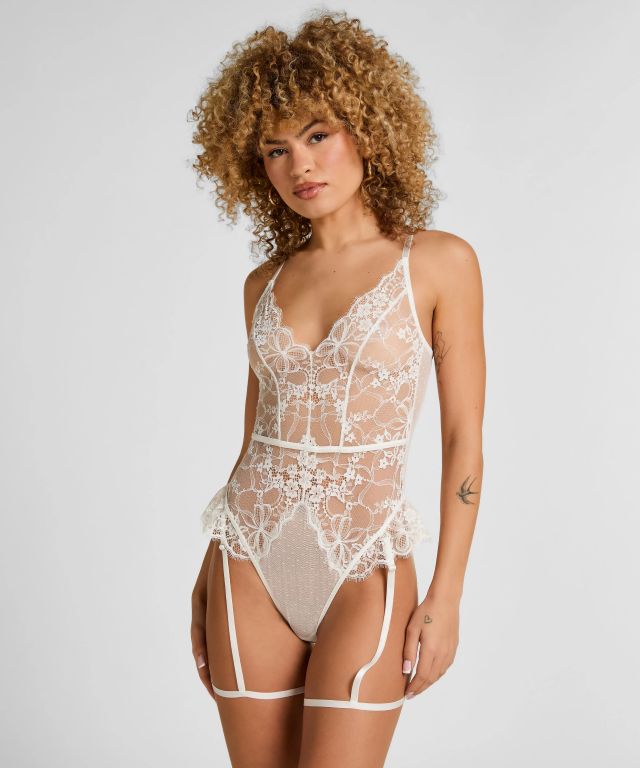 Conjunto lencería novia